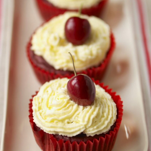 Red velvet muffins