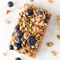 Blueberry, Almond & Orange Zest Breakfast Bar