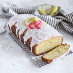 Lemon Drizzle Cake