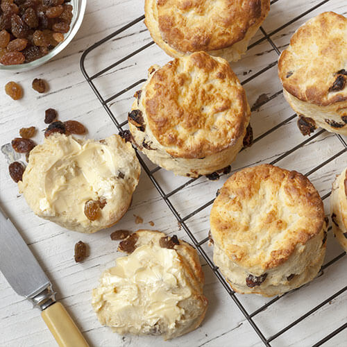 Read more about the article Sultana Scones